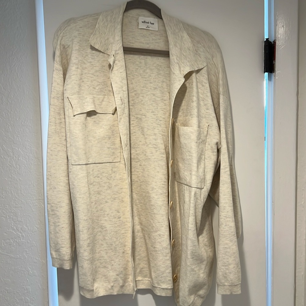 Aritzia super soft button up cardigan